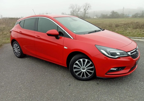 Opel Astra cena 38400 przebieg: 145000, rok produkcji 2016 z Inowrocław małe 407